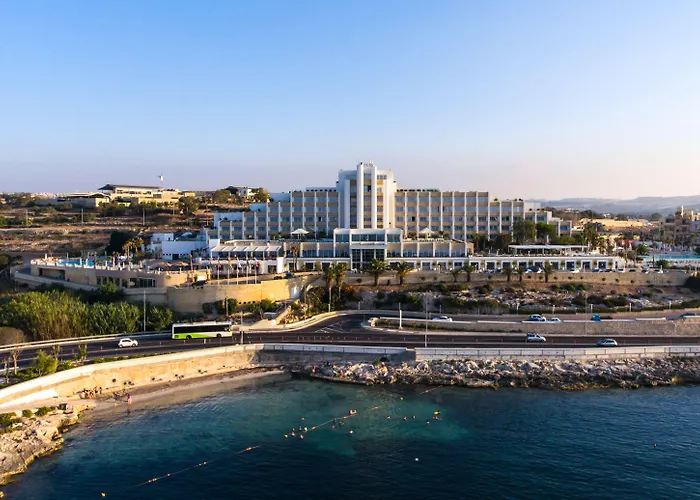 萨利尼度假酒店